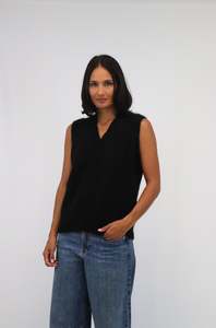TATANO FELIX VEST BLACK