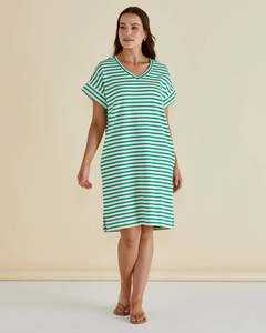 BETTY BASICS ELISE V NECK DRESS