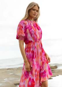 Betty Basics: BETTY BASICS EMERY DRESS FLORAL ABSTRACT