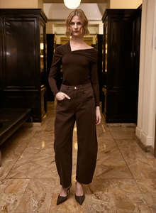 Bottoms: ESMAEE MAYFAIR BARREL JEANS