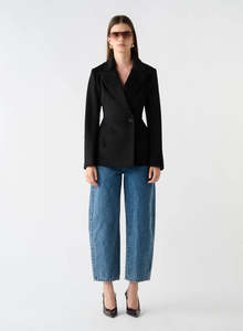 COMING SOON | ESMAEE ETERNAL BLAZER BLACK