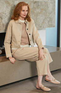 New London: NEW LONDON UPHALL JACKET