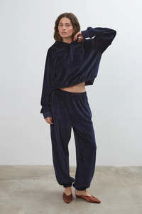 Bottoms: COMMONPLACE BIG SUR TRACKPANT NAVY