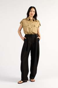 TUESDAY RICKI BARREL LEG PANTS BLACK