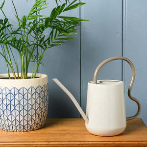 Scalloped Indoor Watering Can - Mushroom