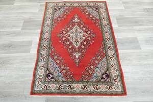 Warm Tones: Persian Hand Knotted Sarouk Rug Size: 156 x 107cm