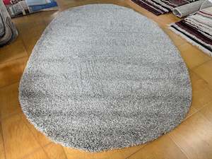 Twilight Shaggy Silver Ivory Mix Pebble Shape Rug Size: 240 x 340cm (39001-6699)