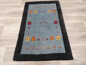 Authentic Persian Hand Knotted Gabbeh Rug Size: 123 x 81cm