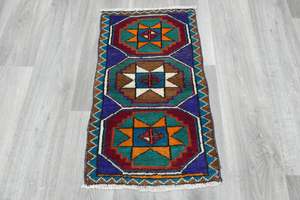 Vintage Hand Knotted Anatolian Turkish Rug Size: 80 x 48cm