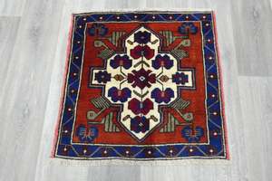 Vintage Hand Knotted Anatolian Turkish Square  Rug Size: 66 x 68cm