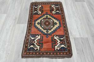 Vintage Hand Knotted Anatolian Turkish Rug Size: 93 x 60cm
