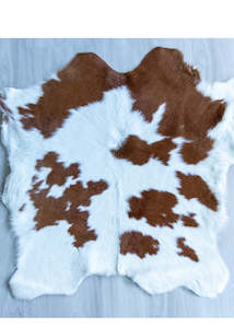 Calfskin - Brown/White (Size: 100 X 80 CM)