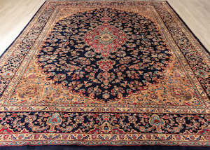 Persian Carpets Nz: Signed Vintage Neyshabur Hand-Knotted Wool Persian Rug (Size: 305 X 400 CM)