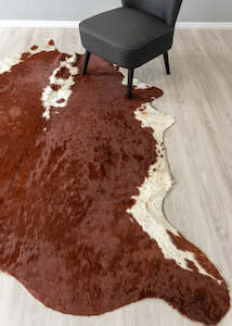 Hereford Brown And White Cowhide Rug (Size: 240 X 210 CM)