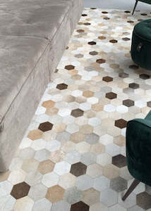 Cowhide Patchwork Rugs: Dark Beige White Diamond Cowhide Patchwork Rug