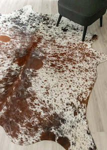 Salt Pepper Tri-Color Cowhide Rug (Size: 220 X 200 CM) CHR1851