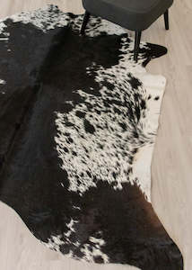 Salt Pepper Black & White Cowhide Rug (Size: 210 X 200 CM) CHR1894