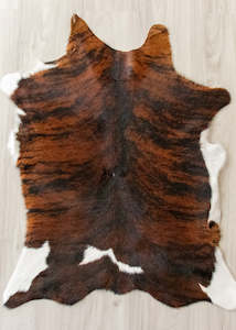 Calf Skin Rugs: Calfskin - Brindle (Size: 110 X 75 CM)