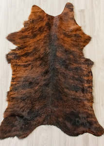 Calf Skin Rugs: Calfskin - Brindle (Size: 110 X 80 CM)