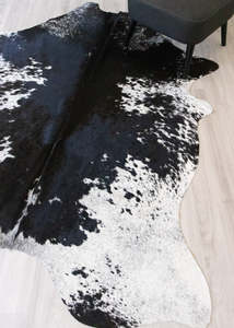 Salt Pepper Cowhides: Salt Pepper Black & White Cowhide Rug (Size: 230 X 180 CM) CHR2170