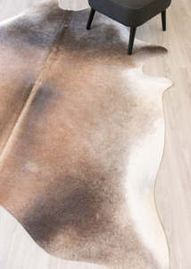 (Rare) Metallic/Rustic Cowhide Rug (Size: 230 X 200 CM) CHR2179