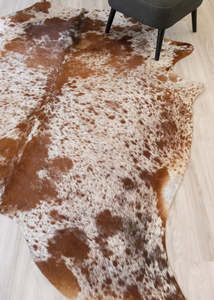 Brown White Salt Pepper Cowhide Rugs: Salt Pepper Brown & White Cowhide Rug (Size: 240 X 200 CM) CHR2128