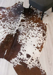 Brown White Salt Pepper Cowhide Rugs: Salt Pepper Brown & White Cowhide Rug (Size: 220 X 160 CM) CHR 2094