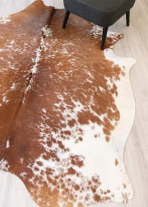 Brown White Salt Pepper Cowhide Rugs: Salt Pepper Brown & White Cowhide Rug (Size: 220 X 170 CM) CHR2092