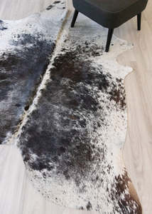 Black White Salt Pepper Cowhide Rugs: Salt Pepper Black & White Cowhide Rug (Size: 220 X 170 CM) CHR2105