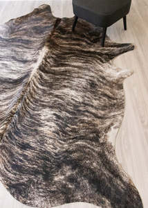 (Rare) Grey Brindle Cowhide Rug (Size: 270 X 220 CM) CHR2064