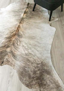 Light Brindle Cowhide Rug (Size: 230 X 190 CM) CHR2329