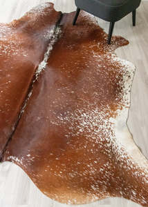 Salt Pepper Cowhides: Salt Pepper Brown & White Cowhide Rug (Size: 240 X 200 CM) CHR2035
