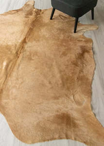 (Rare) Palomino Cowhide Rug (Size: 250 X 230 CM) CHR2023