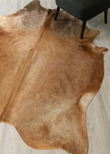 Cowhide Rugs Nz: (Rare) Palomino Cowhide Rug (Size: 220 X 170 CM) CHR2526