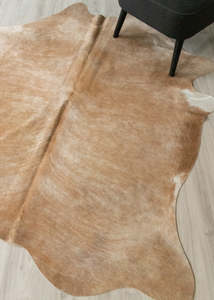 Cowhide Rugs Nz: (Rare) Palomino Cowhide Rug (Size: 200 X 170 CM) CHR2524