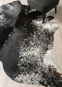 Salt Pepper Cowhides: Salt Pepper Black & White Cowhide Rug (Size: 220 X 210 CM) CHR2436