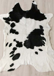 Calf Skin Rugs: Calfskin - Black/White (Size: 90 X 70 CM) CS648