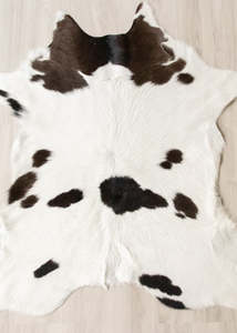Calf Skin Rugs: Calfskin - Black/White (Size: 110 X 90 CM) CS632