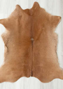 Calf Skin Rugs: Calfskin - Brown (Size: 95 X 75 CM) CS625