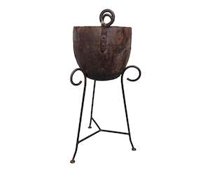 Vintage Objects: VINTAGE IRON PLANTER