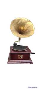 Vintage Objects: INDIAN GRAMOPHONE