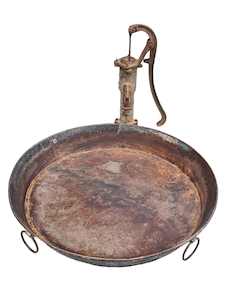 LARGE VINTAGE IRON PAN