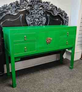 Ningbo Oriental Console