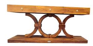 Consoles: CHANEL CONSOLE