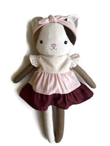 Handmade Animals: Meadow Folk - Cat