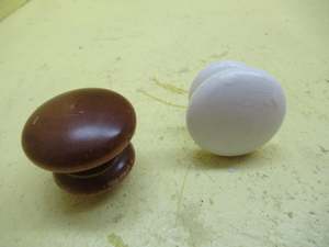 Round Wooden Knob 40Dia x 22H