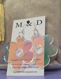 M and D Jewellery - Flora Dangle Earrings - Translucent