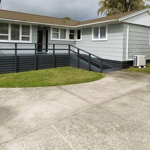 Products: Clayton road