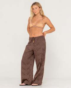 Womens Pants: Enrique Anglaiseo Beach Pant