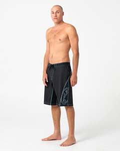 Mens Bottoms: Hydro-surge 22" Boardshort